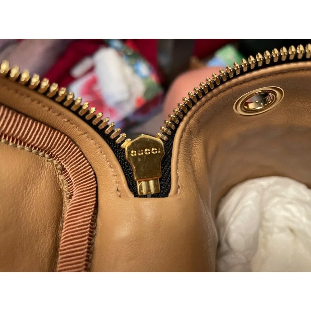 GUCCI Trapuntta Leather Belt Crossbody Bag Black 572298 gold-stone chain‎ strap